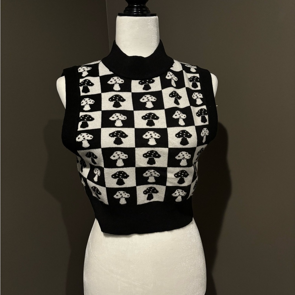 Tank/Short Sleeve Mushroom Top